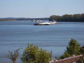 Mississippi River Barges Hwy 79